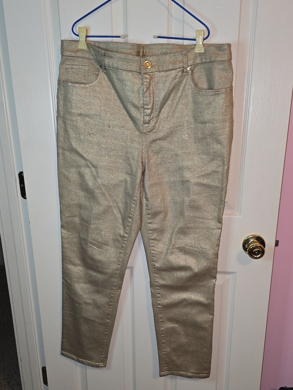 Chico's Metallic Gold Cropped Pants